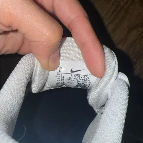 Nike Alpha Menace Pro 4 Football Cleats White/Navy Size  10 Brand New FD7037-104 - Picture 7 of 8